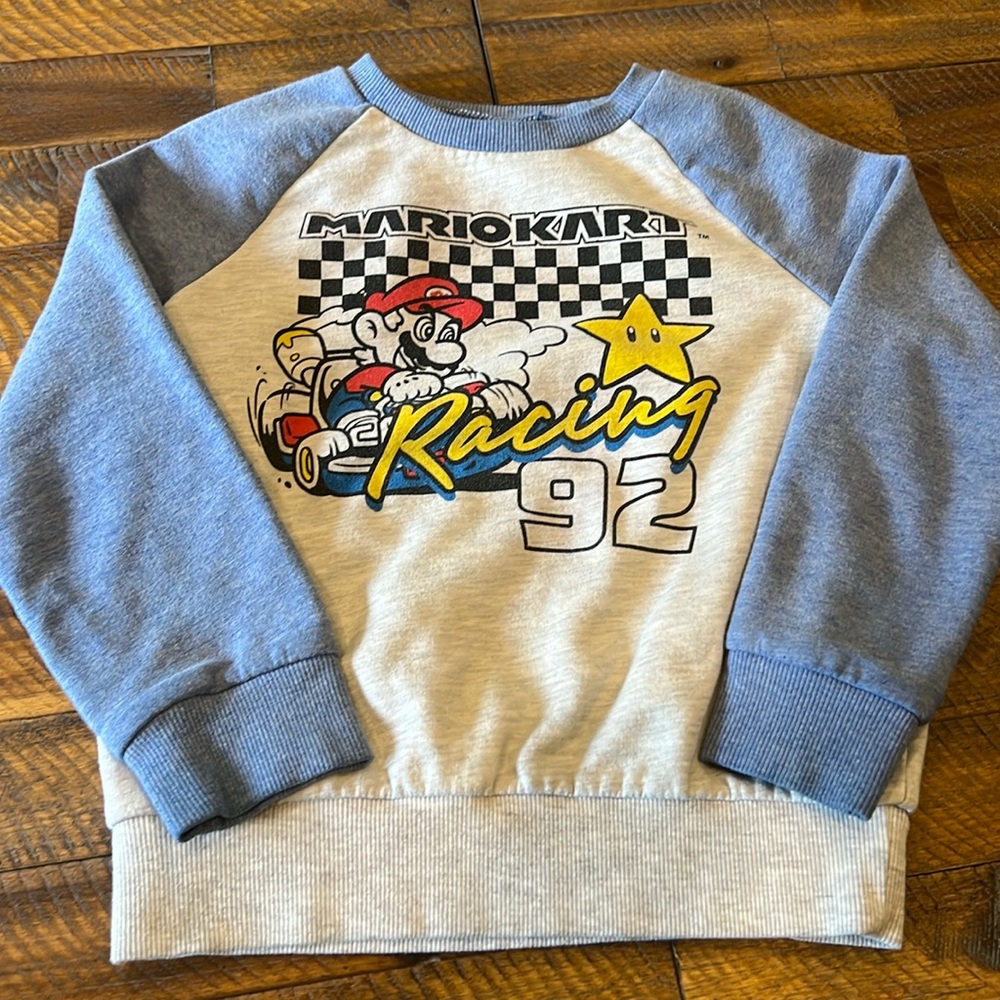 Mario Kart sweatshirt size 6